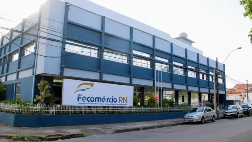 Fecomércio no RN pede adiamento da votação do fim da escala 6×1