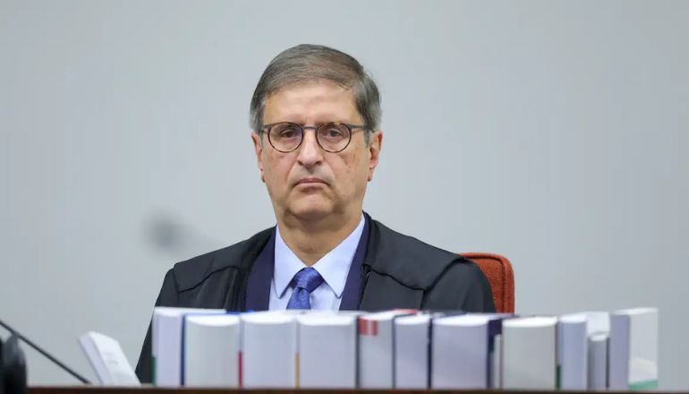 PGR rejeita investigação contra André Mendonça pedida por Moraes